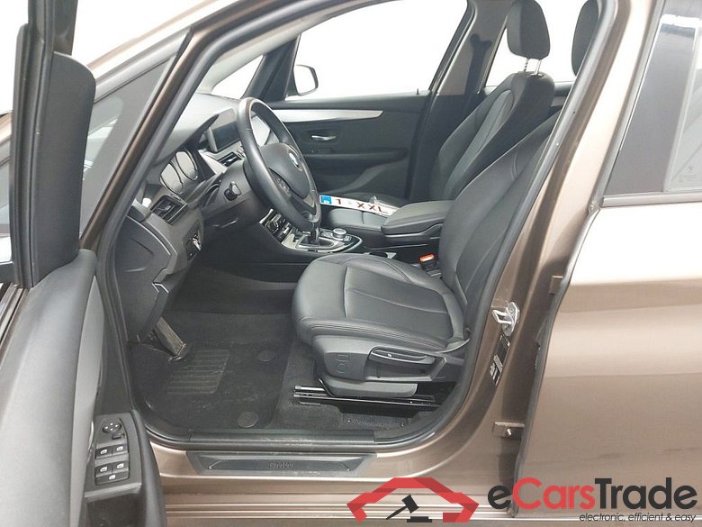 BMW 2 Reeks Active Tourer 216d (85kW) Aut. 5d #3