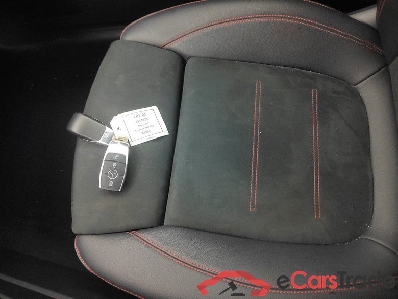 MERCEDES CLASSE A SEDAN (V177) A 250 e 160 PHEV (EU6AP) 4d #4