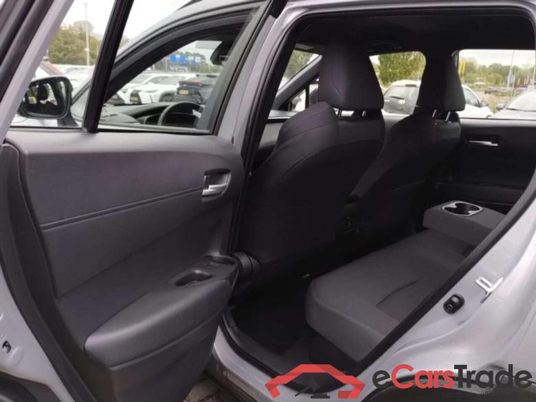 TOYOTA Corolla Cross Hybrid 140 Active #5 TOYOTA Corolla Cross Hybrid 140 Active #5