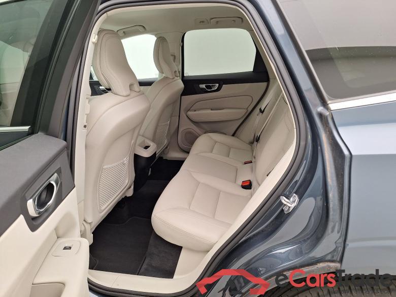 Volvo, XC60 '17, Volvo XC60 D4 120kW Geartronic Momentum Pro 5d #4