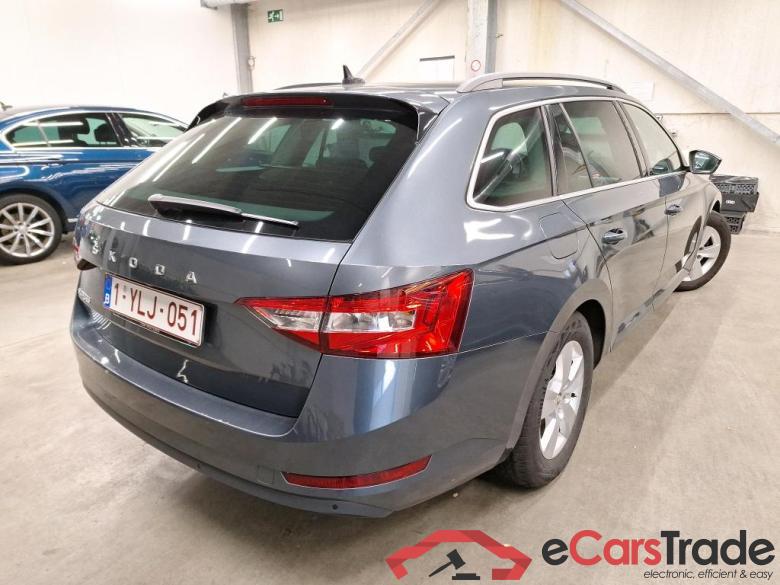 SKODA - SKO SUPERB COMBI CRTDI 120PK DSG7 Ambition & Pack Corporate With Heated Seats & Adaptive Cruise & Lane & Side Assist & PDC Front & Rear #2