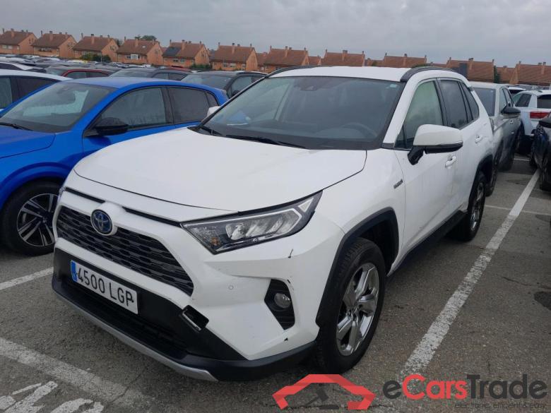 TOYOTA Rav4 / 2018 / 5P / todoterreno 2.5l 220H Advance 4WD #1
