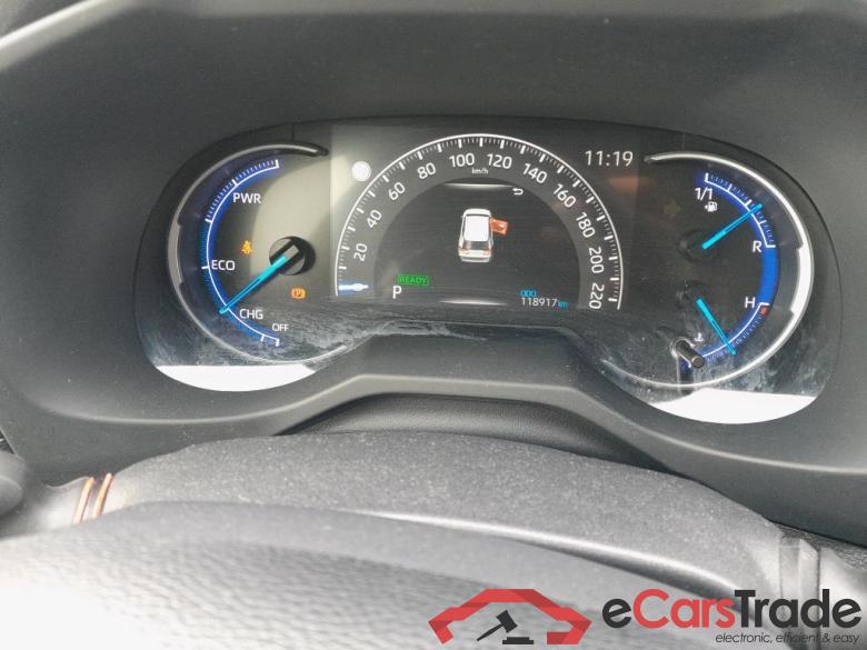 TOYOTA Rav4 / 2018 / 5P / todoterreno 2.5l 220H Advance 4WD #4