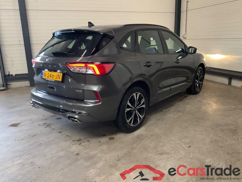 FORD Kuga 2.5 PHEV ST-Line #3