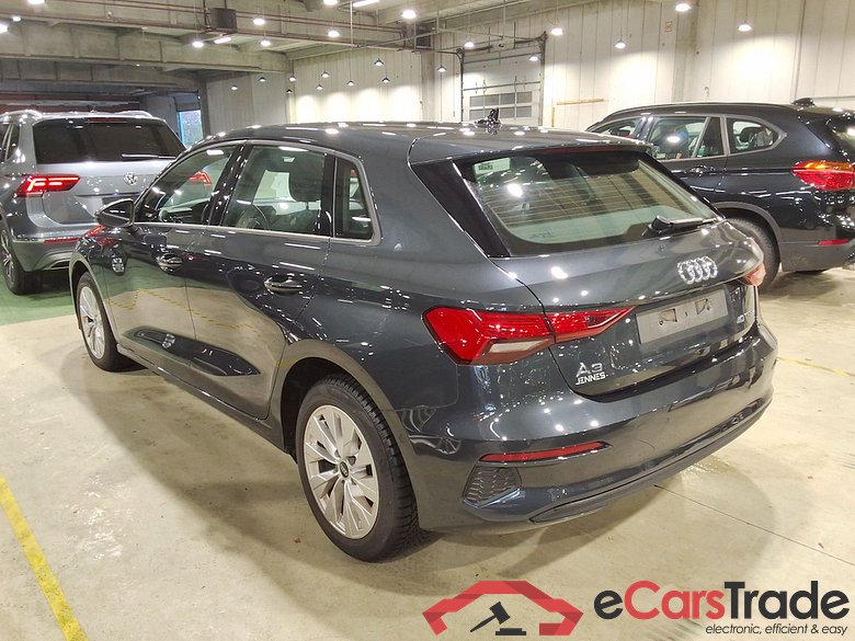 AUDI A3 SPORTBACK 1.4 40 TFSI E S TRONIC SPORTB ATTRACTION #2