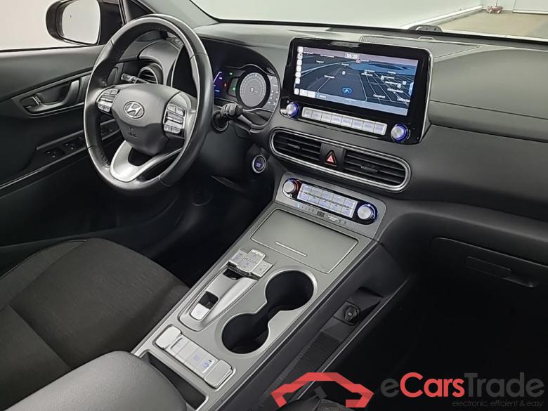 HYUNDAI Kona Comfort Smart Electric 64 kWh 5D #6