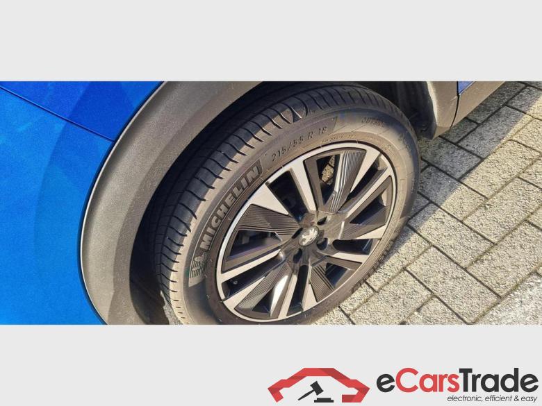 PEUGEOT 2008 1.2 PureTech GT Line S&S #6