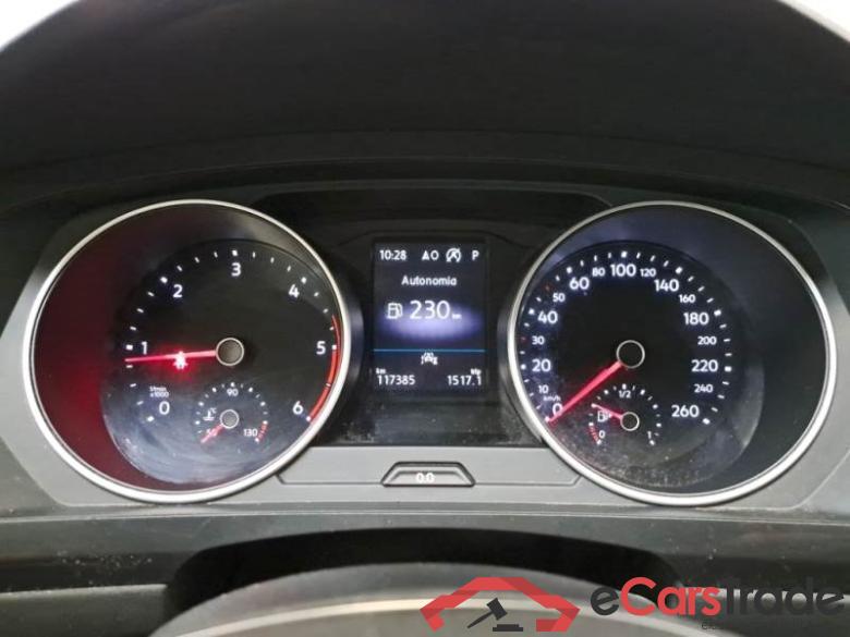 VOLKSWAGEN TIGUAN / 2016 / 5P / SUV 2.0 TDI SCR 110KW BUSINESS BMT DSG #4