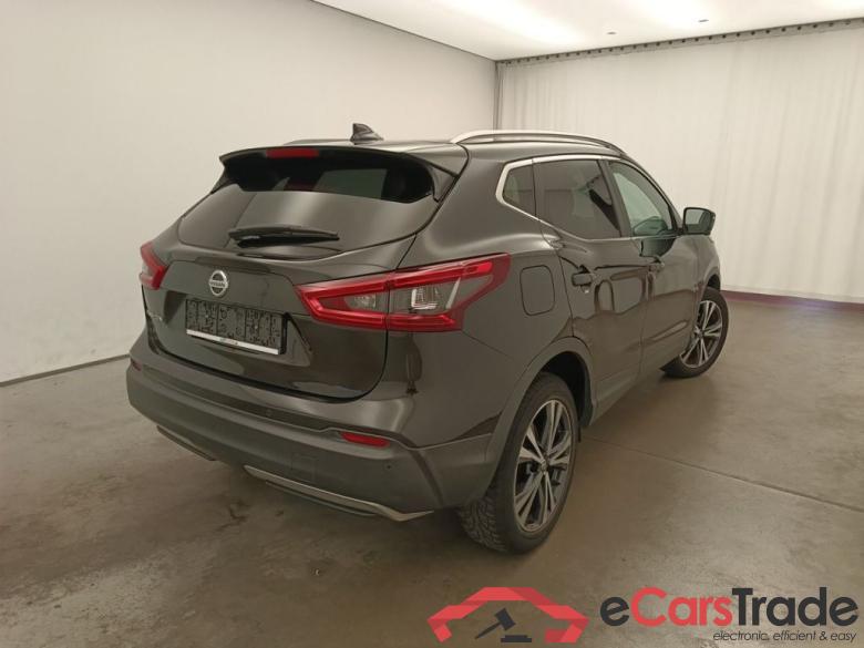 Nissan Qashqai 1.2 DIG-T N-Connecta 5d #2