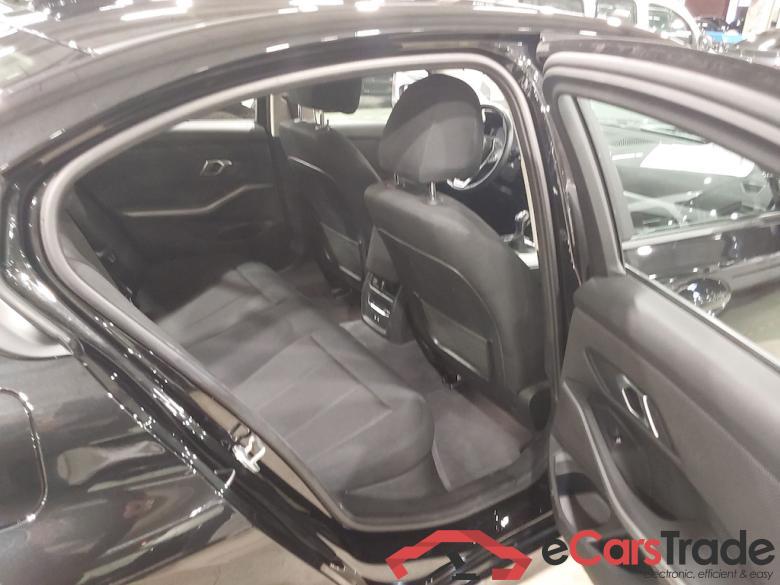 BMW 3 SERIES BERLINE 2.0 318D (100KW) BERLINE #5