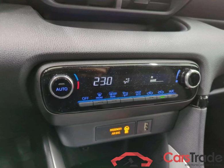 TOYOTA Yaris 1.5 Hyb. Active #5