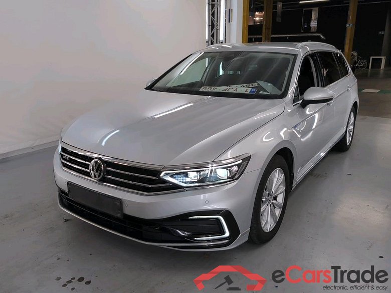VOLKSWAGEN PASSAT VARIANT GTE - 2020 1.4 TSI PHEV GTE Business DSG #1