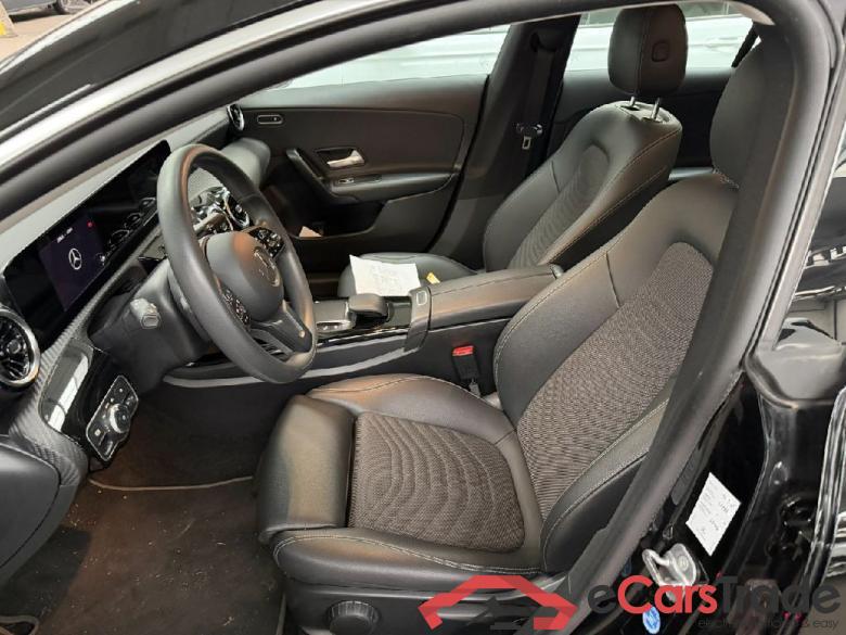 CLA -Klasse Shooting Brake CLA 180 (118.684) 1.3 110KW AT7 E6d #4