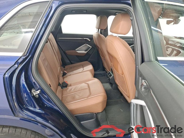 AUDI Q3 2.0 35 TDI S TRONIC S LINE BUSINESS EDIT #6