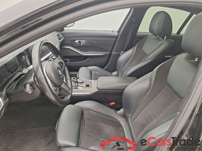 BMW, 3-serie '18, BMW 3 Reeks Berline 318dA (100 kW) 4d #3