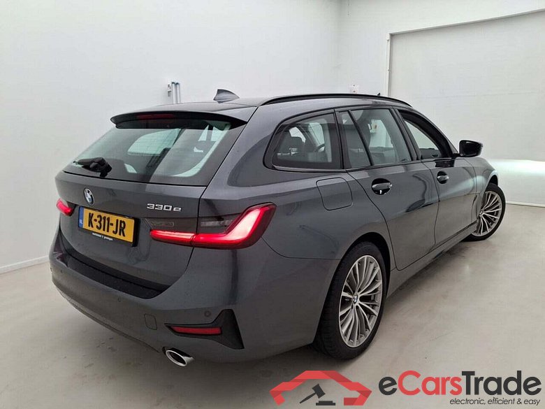 BMW 3-serie Touring 330e eDrive Edition AUT #2