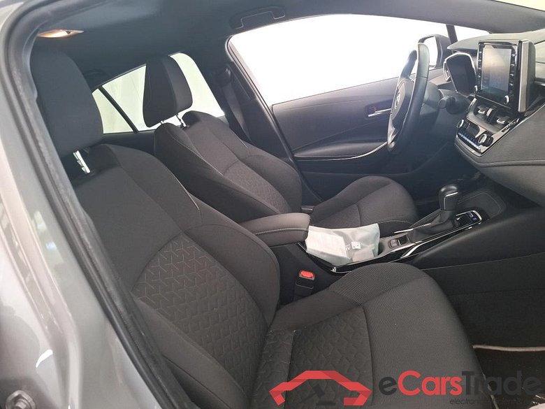 TOYOTA Corolla / 2018 / 5P / Berline Hybride 122h Design #6