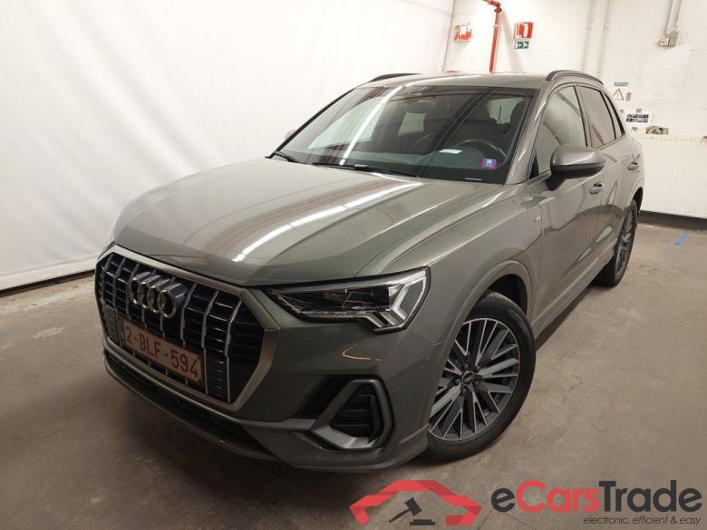Audi Q3 35 TDI S tronic S line Business Edition 5d #1