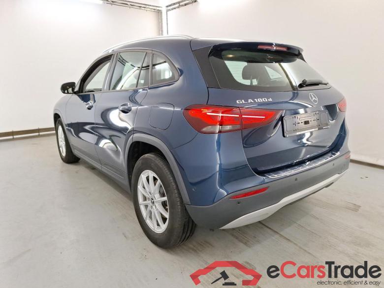 MERCEDES-BENZ GLA - Klasse 2.0 GLA 180 D DCT BUSINESS SOLUTION ESS #3