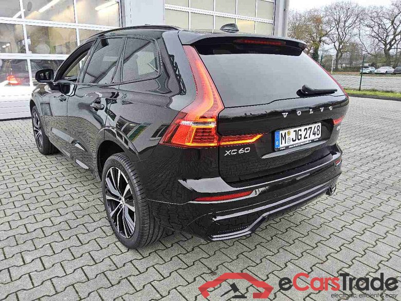 Volvo XC60 (03.2017->) DE - SUV5 B5 (Benzin) AWD EU6d, Ultimate Dark Mild-Hybrid (EURO 6d), (Facelift) #4