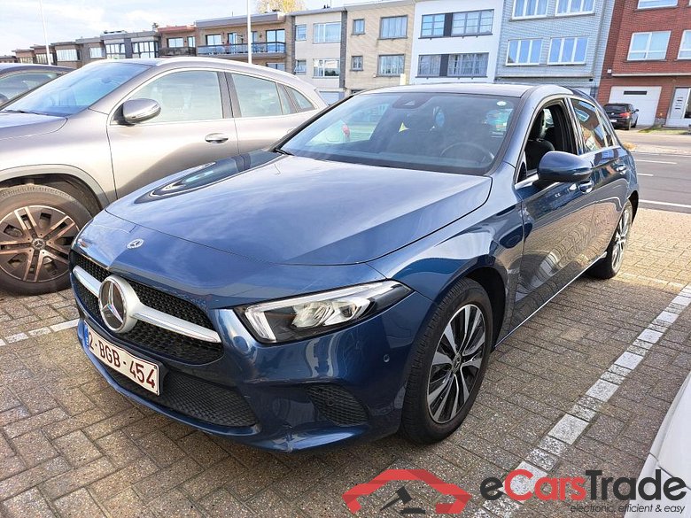 MERCEDES-BENZ A-Klasse 1.3 A 250 E DCT BUSINESS SOLUTION