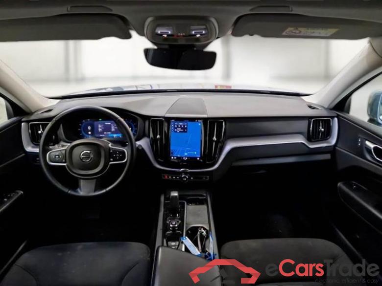 VOLVO XC60 / 2021 / 5P / SUV B4 D AWD AUTOMATICO MOMENTUM PRO MY22 #3