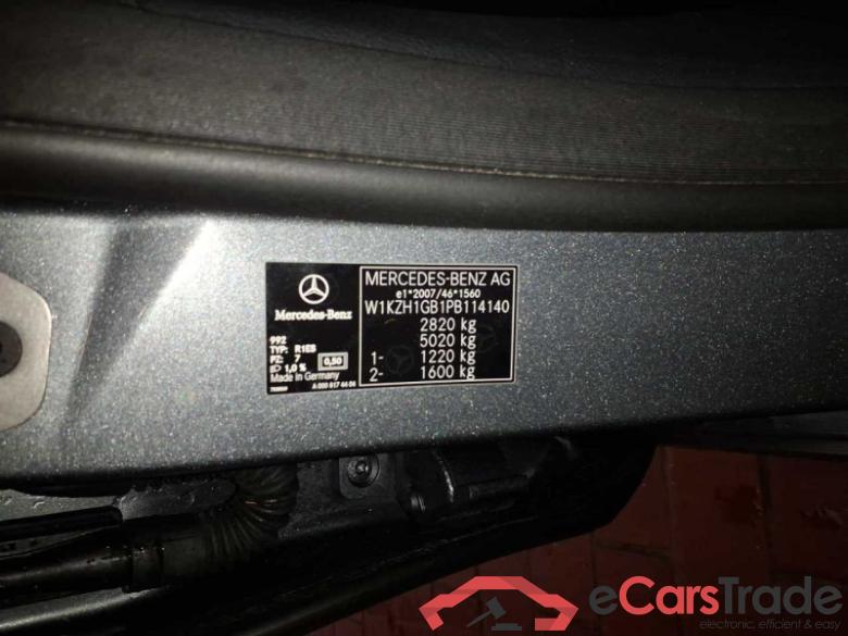 Mercedes-Benz E T-Modell (BM 213)(06.2016->) DE - Kb5 E 300 de EU6d, T de Avantgarde (EURO 6d), (Facelift) 2020 - 2023 #5