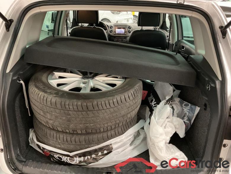 VOLKSWAGEN Tiguan Tiguan Sport & Style 1.4 TSI BlueMotion Technology 110 kW (150 ch) 6 vitesses DSG #3