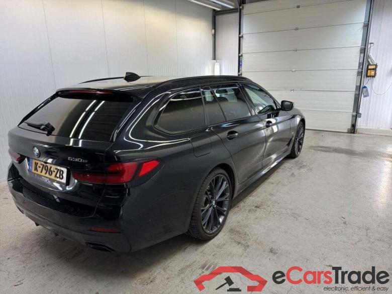 BMW 5-serie Touring 530e High Exe #2