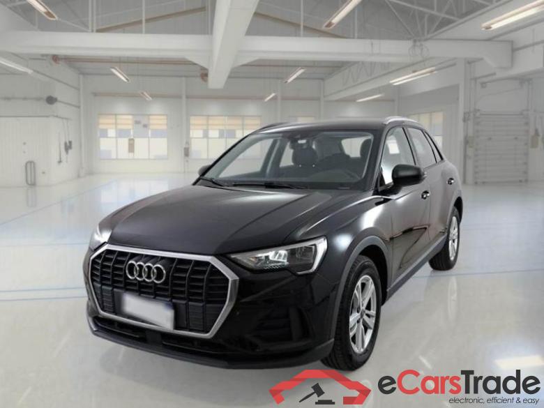 AUDI Q3 / 2018 / 5P / SUV 35 TFSI S TRONIC BUSINESS