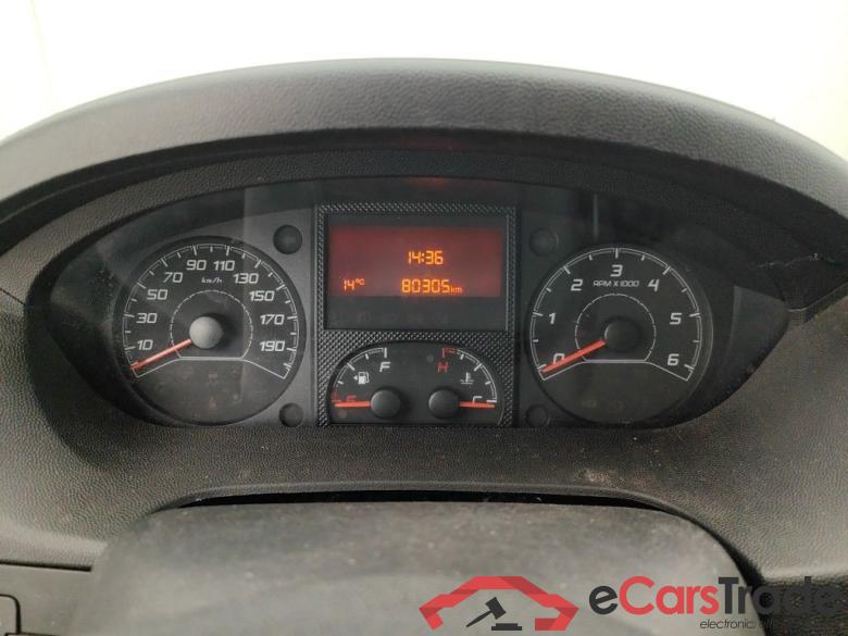 Peugeot Boxer 2.2 BlueHDi S&S 140 Premium 435 L2H2 4d #6