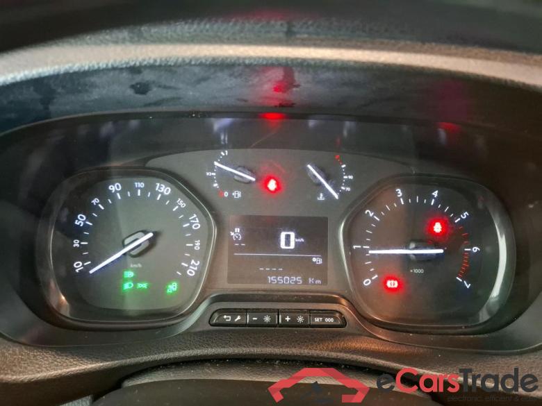 PEUGEOT Expert / 2016 / 4P / Fourgon tôlé 1.5 BLUEHDI 120 S&S STANDARD Asphalt #6