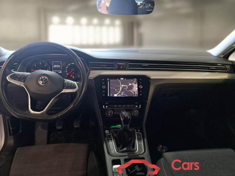 VOLKSWAGEN PASSAT / 2019 / 5P / STATION WAGON VAR.2.0 TDI SCR EVO 110KW BUSINESS BMT #3