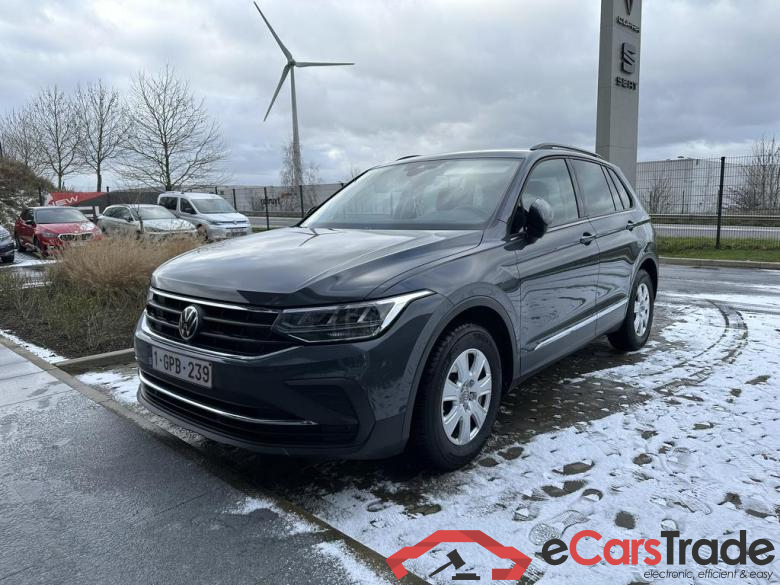VOLKSWAGEN Tiguan Tiguan Life Business 1.5 TSI ACT OPF 96 kW (130 ch) 6 vitesses manuel