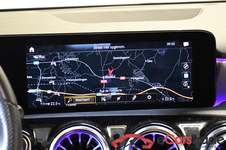 Mercedes-Benz A 200d AMG Night Aut. Pano LED-Multibeam Widescreen Ambient Burmester Navi 1/2 Sport-Leather-Alcantara KeylessGo Camera Klima PDC ... #6