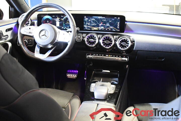 Mercedes-Benz A 200d AMG Night Aut. Pano LED-Multibeam Widescreen Ambient Burmester Navi 1/2 Sport-Leather-Alcantara KeylessGo Camera Klima PDC ... #5