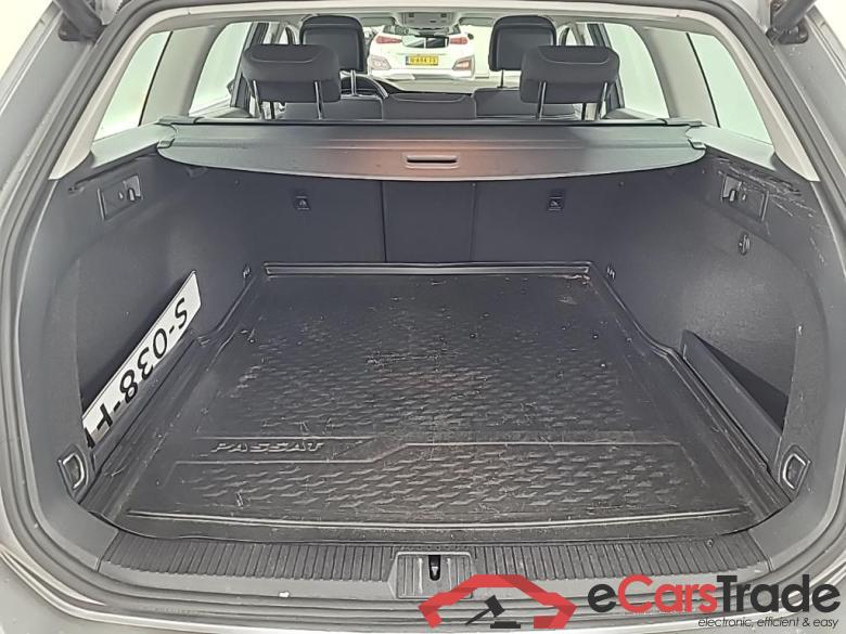 VOLKSWAGEN Passat Variant 1.5 TSI 7-DSG Business 5D 110kW #5