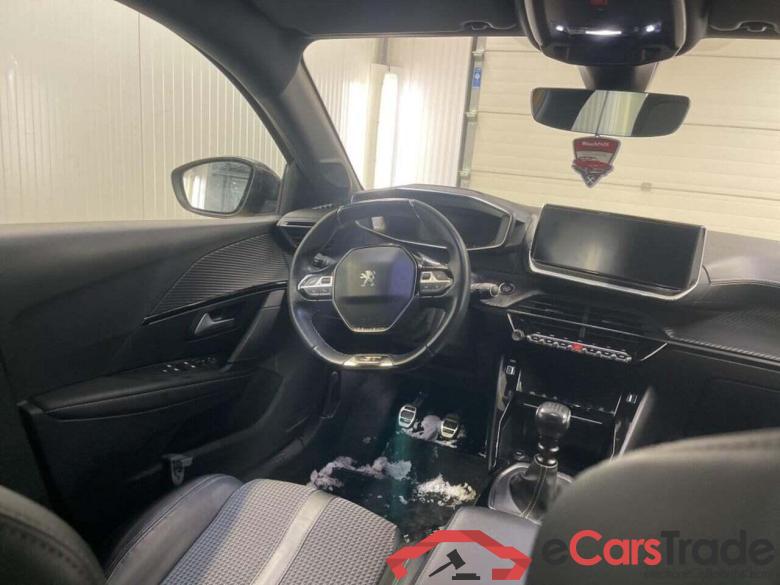 PEUGEOT 208 1.2 PureTech GT #3