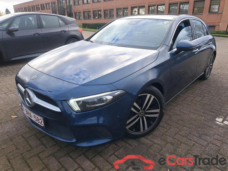 MERCEDES - MER A 180 d 116PK DCT Business Solution Luxury & Plus Pack