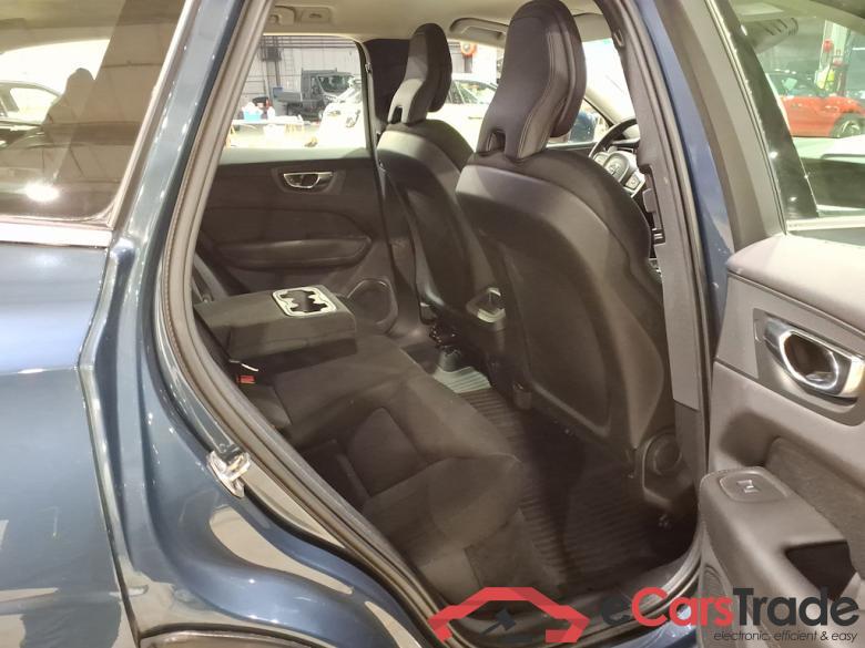 VOLVO XC60 2.0 B4 P GEARTRONIC MOMENTUM PRO #5