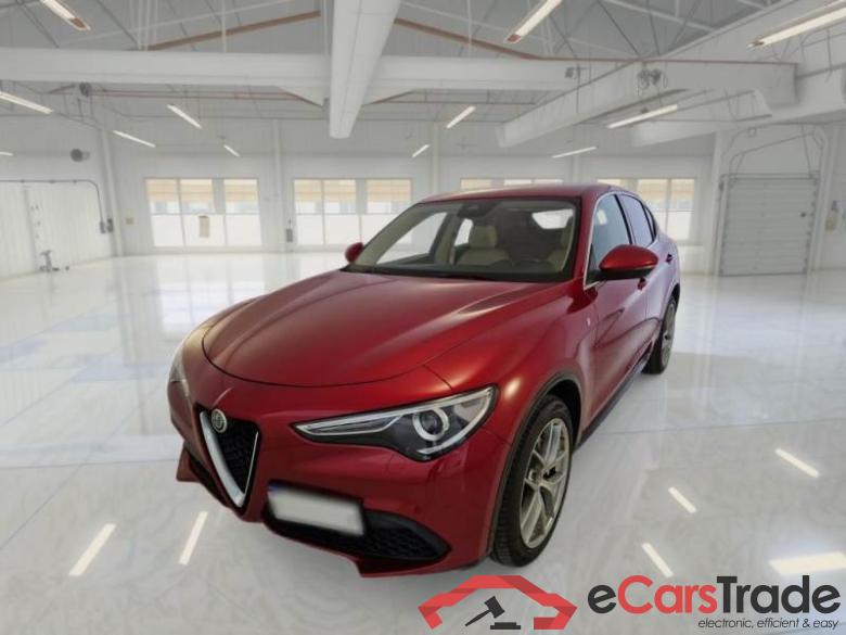ALFA ROMEO Stelvio / 2017 / 5P / SUV 2.2 TD 210CV 6C Villa D'Este AT8 Q4 #1