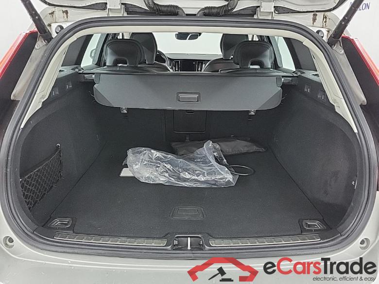 VOLVO V60 Recharge T6 AWD Automaat Buss Pro 5D 251kW #5