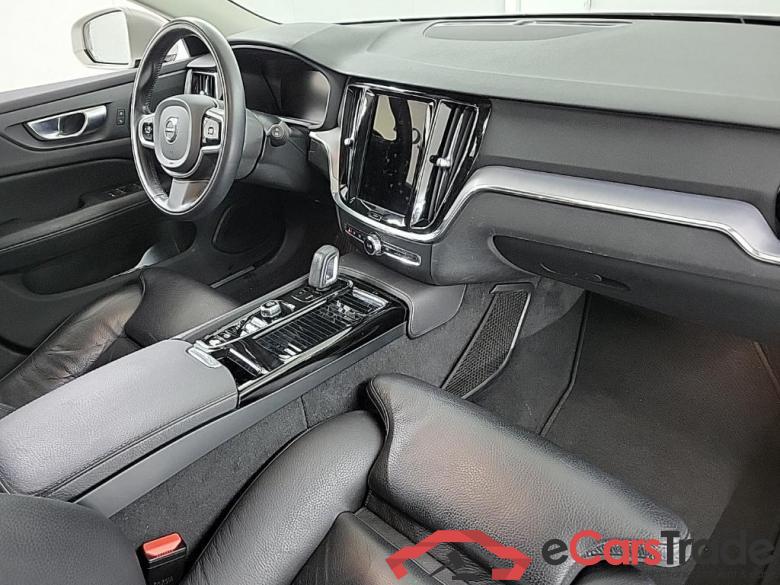 VOLVO V60 Recharge T6 AWD Automaat Buss Pro 5D 251kW #6