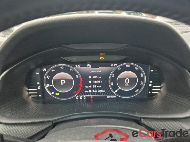 SKODA Kamiq 1.0 TSI 81kW (110CV) DSG Ambition (CX) #4
