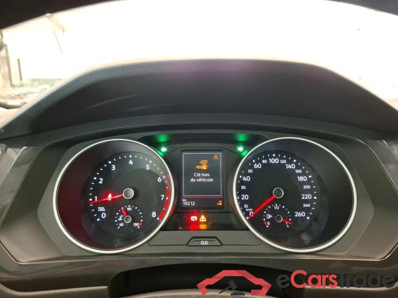 VOLKSWAGEN Tiguan / 2020 / 5P / SUV 1.5 TSI 150 DSG7 Life Busines #6