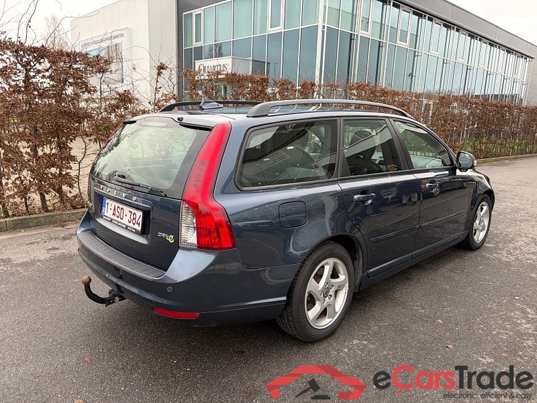 Volvo V50 1.6D Momentum 1/2 Leather Klima PDC ... #3
