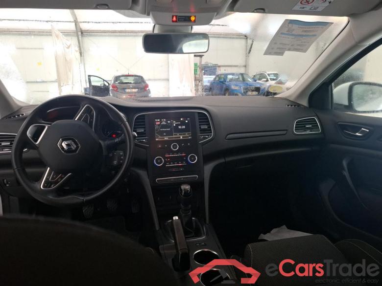 Megane IV Berline 5pt. Société Air Nav 1.5 dCi 90CV BVM6 E6 #5