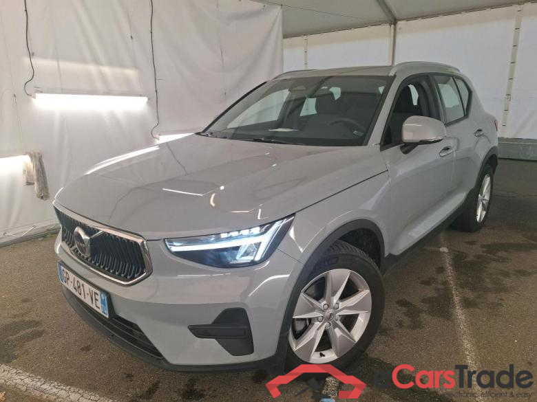 XC40 Momentum 2WD 2.0 B3 163 DCT 7 Black Edition