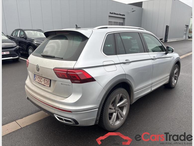 VOLKSWAGEN Tiguan eHybrid (PHEV) Tiguan R-Line Business Premium 1.4 TSI eHybrid 110 kW (150 ch) 6 vitesses DSG #6
