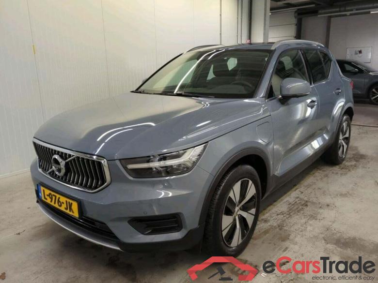 VOLVO XC40 1.5 T4 Rech InscrExp #1